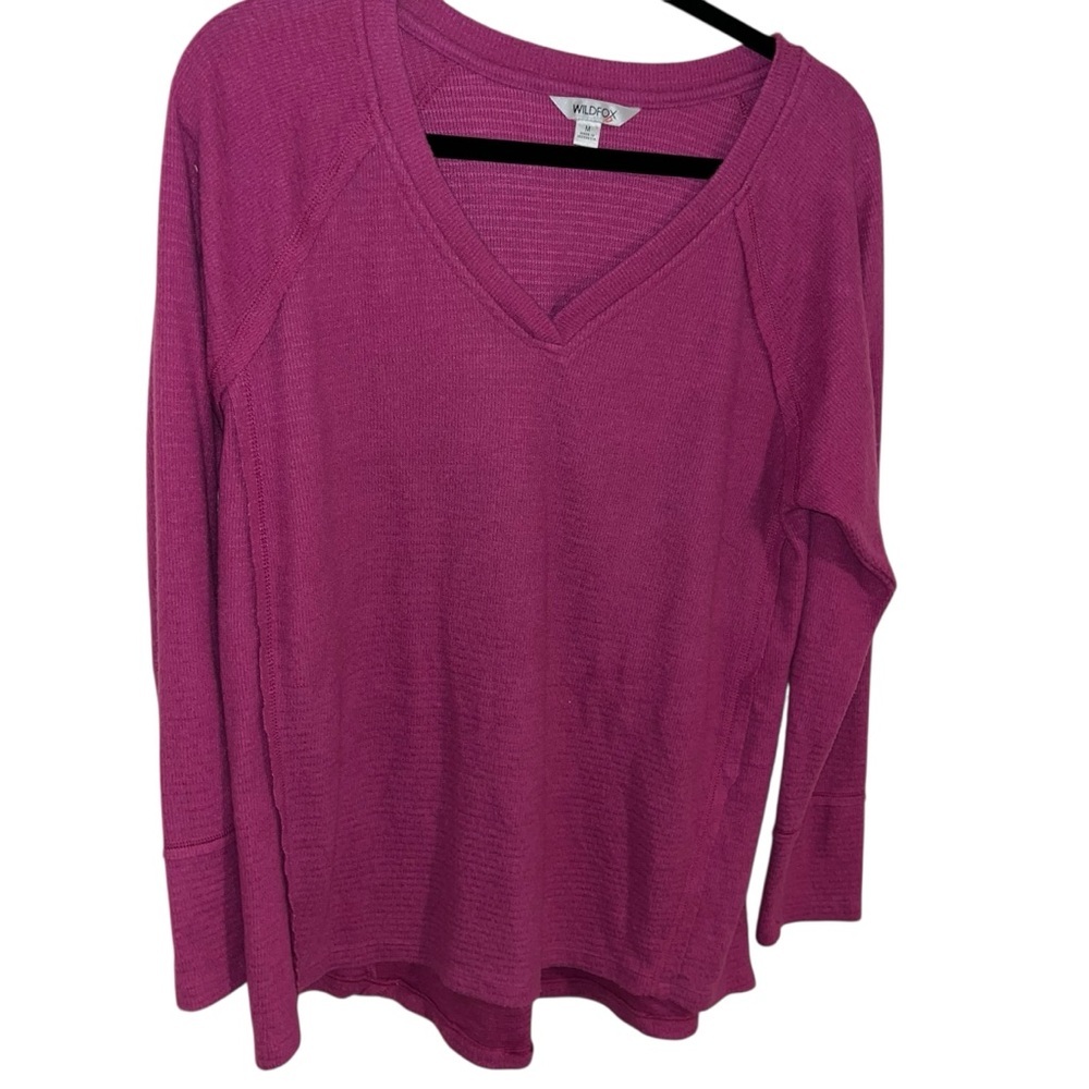 Wildfox super soft V-Neck Sweater fuchsia pink purple Long Sleeve Knit M